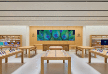 नोएडा में Apple का पहला स्टोर: क्या ये बदलाव टेक वर्ल्ड में नई क्रांति लेकर आएगा