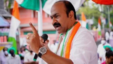 Kerala CM: केरल में खत्म हुआ मुख्यमंत्री सस्पेंस, कांग्रेस ने वीडी सतीशन के नाम पर लगाई मुहर